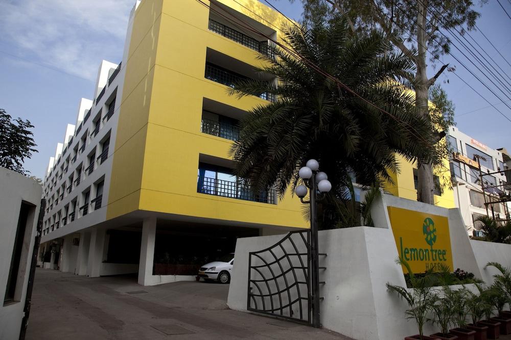 Lemon Tree Hotel, Indore Zewnętrze zdjęcie