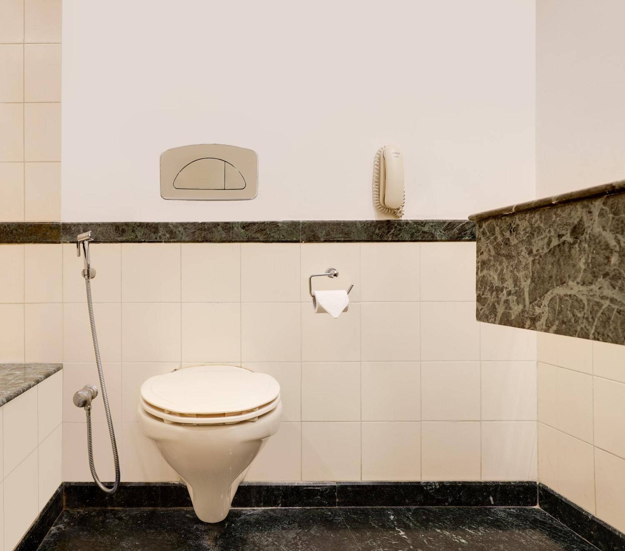 Lemon Tree Hotel, Indore Zewnętrze zdjęcie