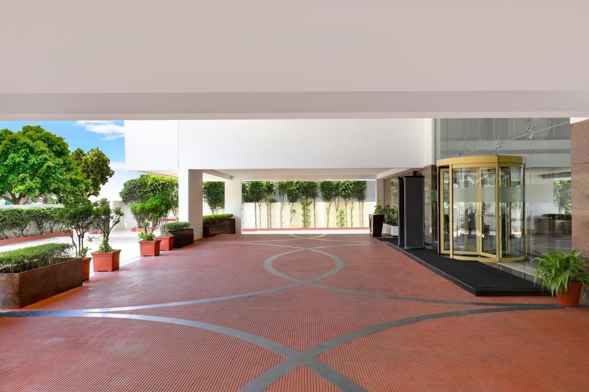 Lemon Tree Hotel, Indore Zewnętrze zdjęcie